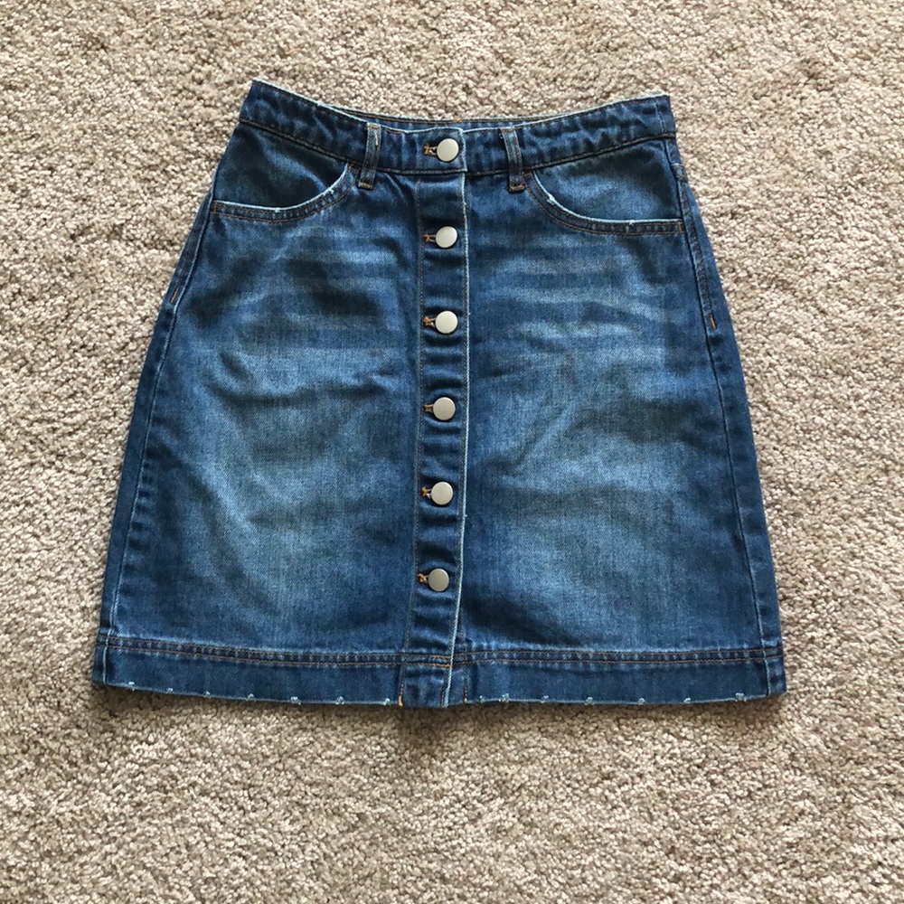 H&M DENIM MINI SKIRT NEVER BEEN WORN